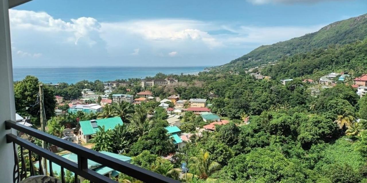 Tama'S Holiday Apartment فيكتوريا المظهر الخارجي الصورة
