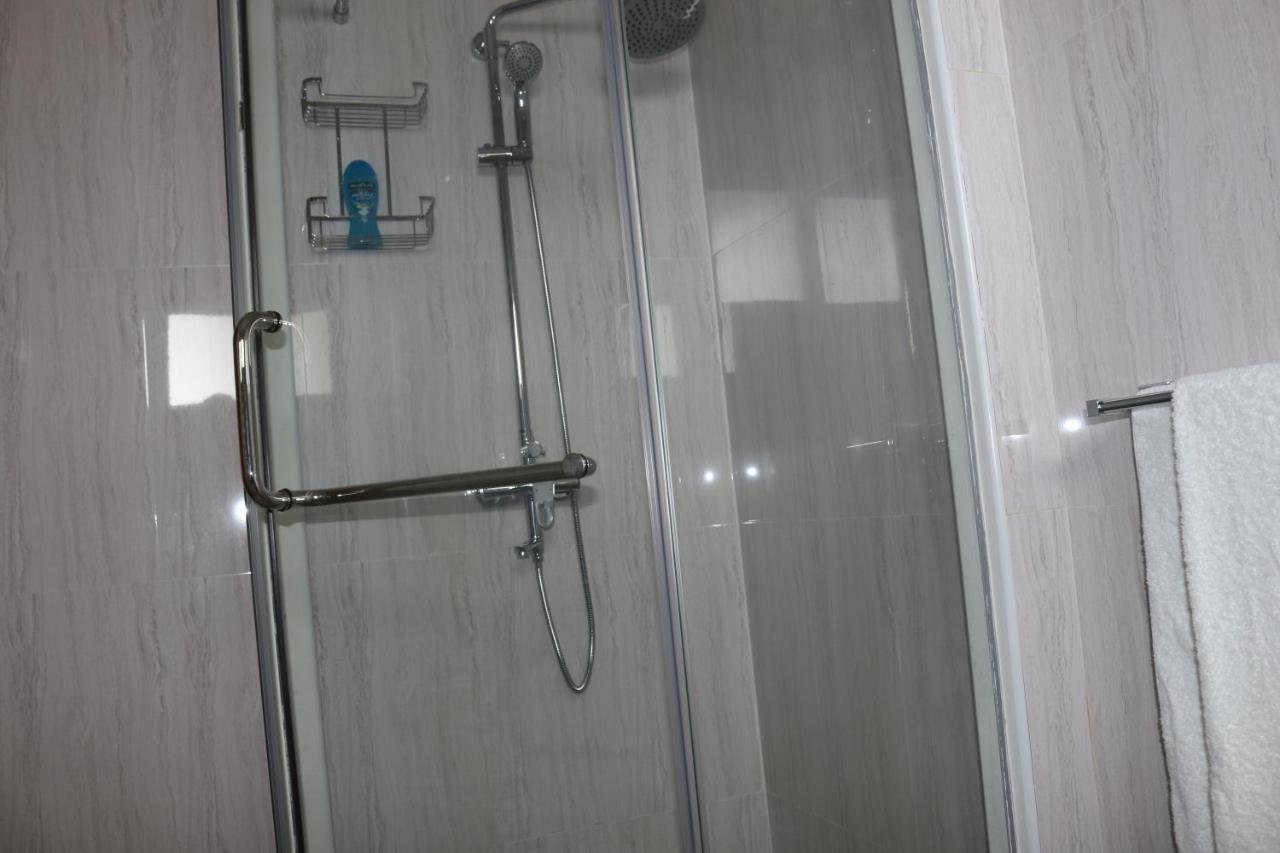 Tama'S Holiday Apartment فيكتوريا المظهر الخارجي الصورة